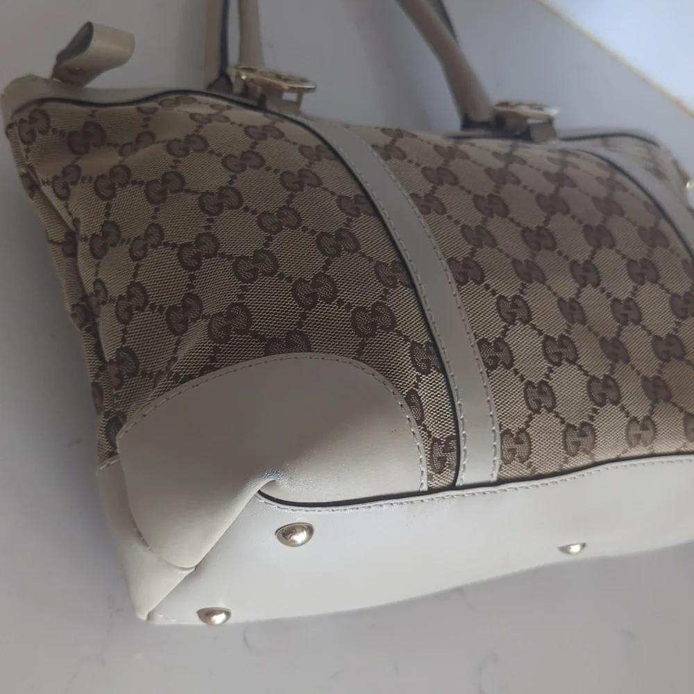 NOT FOR SALE SOLD Gucci Canvas Tote Vintage - Picture 8 of 15